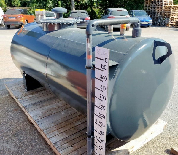 Cuve pour stockage de solvant